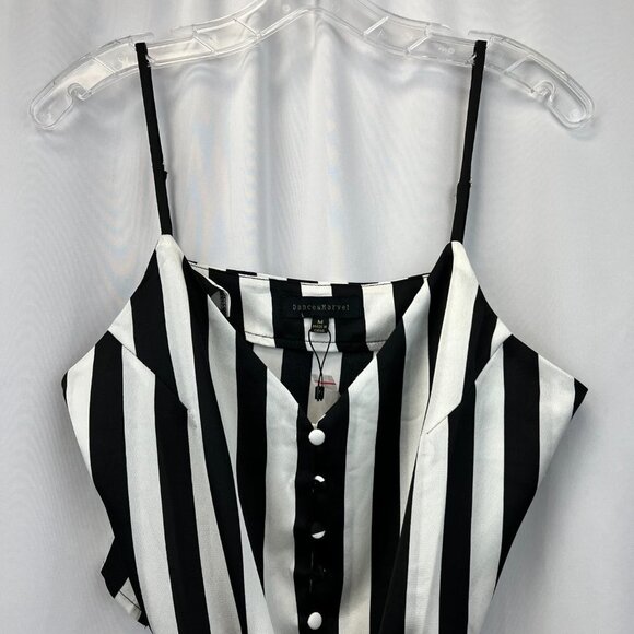 Dance & Marvel Womens Black White Striped Front Knot Cropped Top Size Medium - Picture 3 of 9